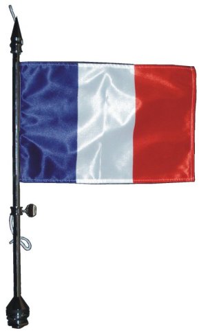 Hampe porte drapeau pour véhicule